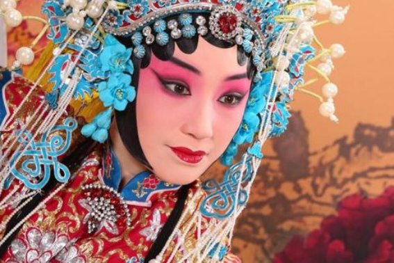 剧的拼音和词语？