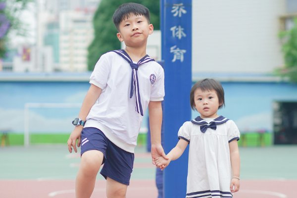 哥哥特别喜欢自己是种什么体验?