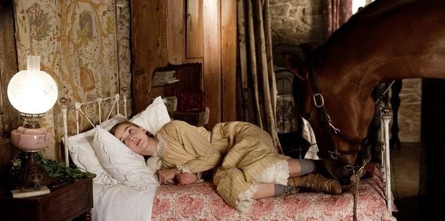 电影《战马》讲述了一个什么故事?