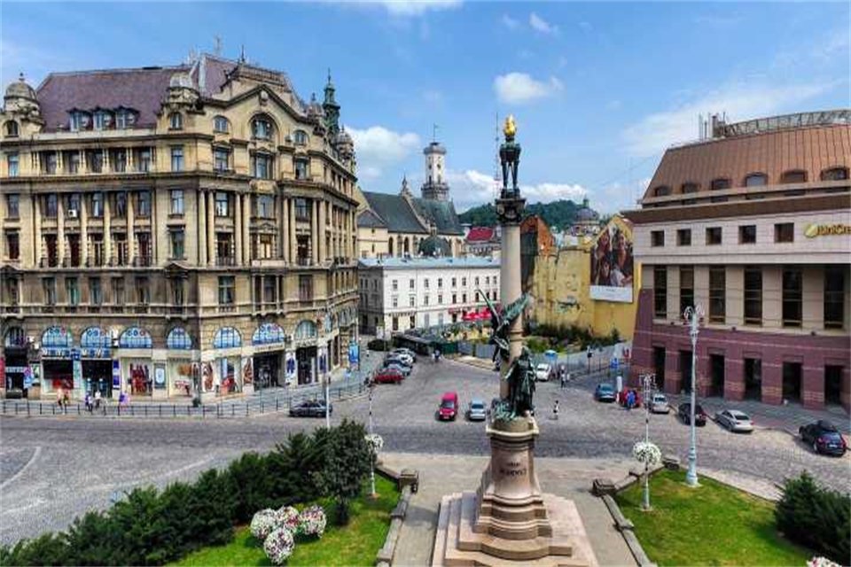 乌克兰离俄罗斯有多远 俄罗斯在乌克兰边境