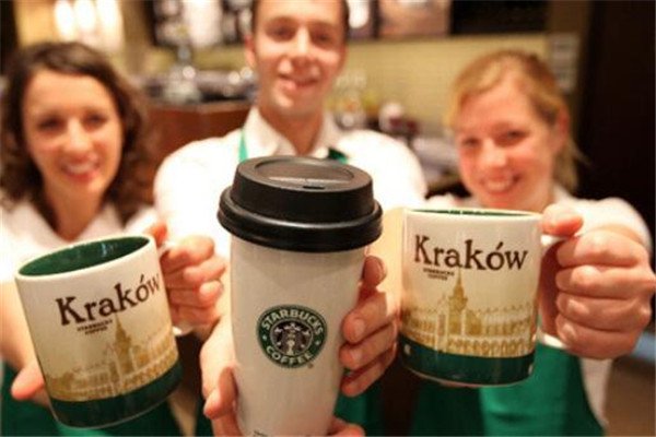 星巴克再关闭200家门店，是那些原因导致的？