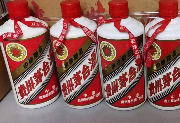 茅台酒基酒的储存容器是什么