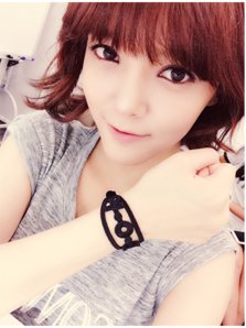 AOA成员申知敏图片