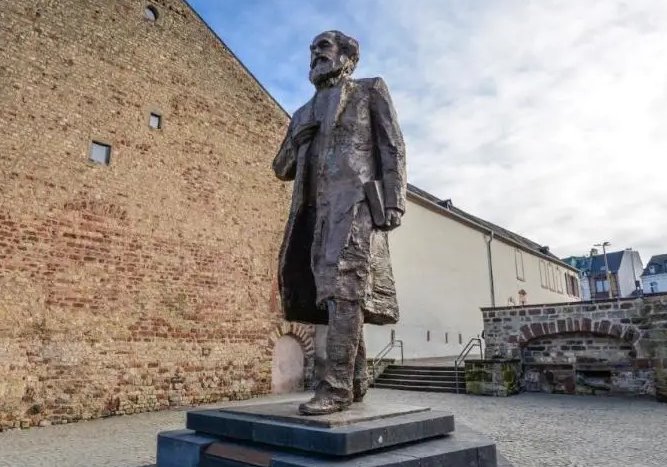 世界上最长的名字