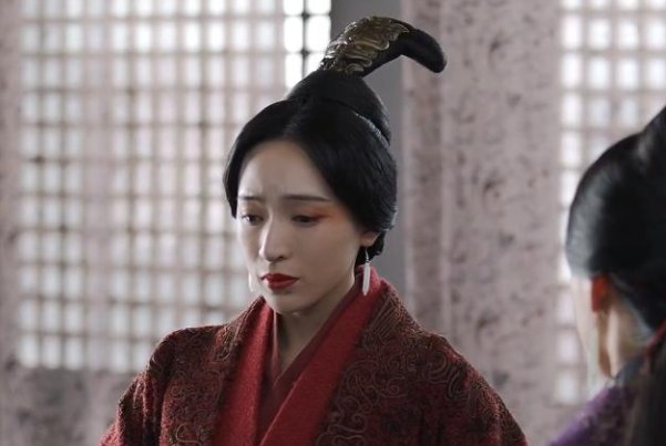 大秦赋中韩霓的母亲是谁?