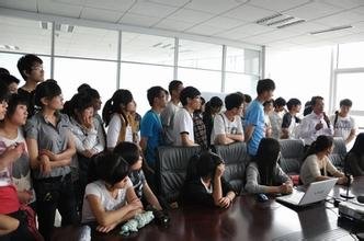 普加网的团队文化