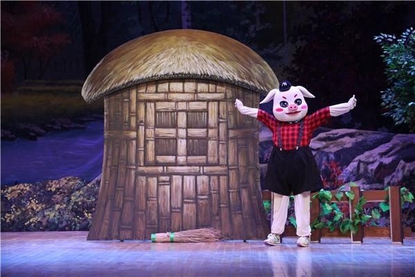 三只小猪英语怎么说