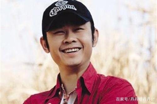 云朵与刀郎同居6年，惨遭抛弃，至今未婚，云朵这些年经历了什么？