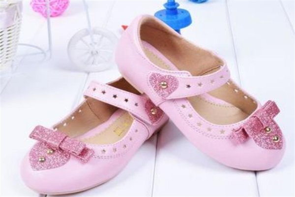 小舞的水晶鞋怎么画