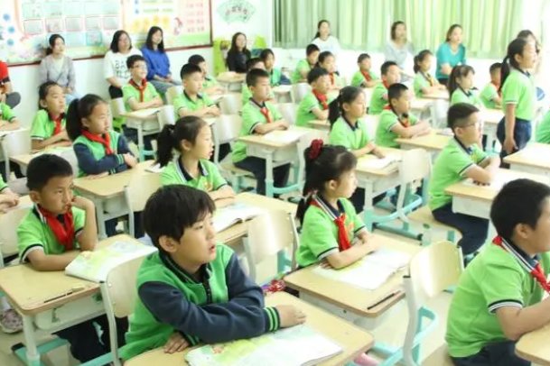 爨懿曦的读音是什么？