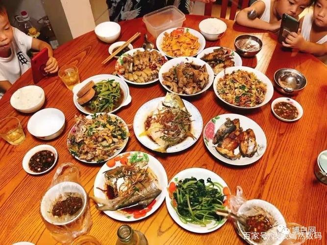 老公去世一年,儿子连团圆饭都不跟我吃却要我帮他看孩子,我该怎么办?