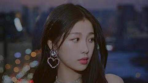 虞书欣还原顶火锅事件,整件事情究竟是如何发生的?