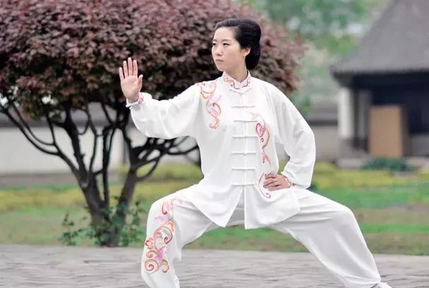 轻灵的拼音是什么