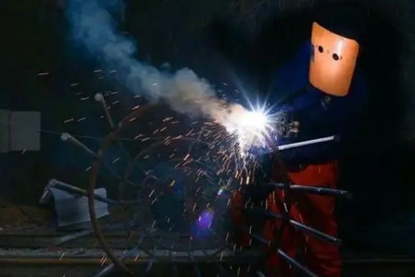 在哪考焊工资格证啊!