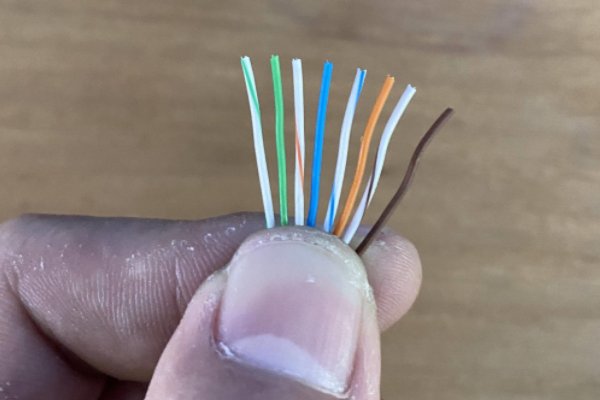 网线水晶头8线接线顺序