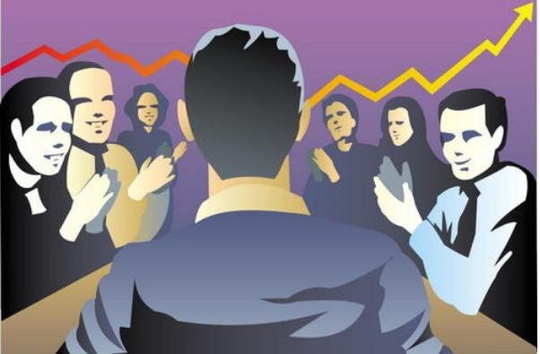 股票投资市场是一个庄家和散户博弈的地方，我理解的对吗？