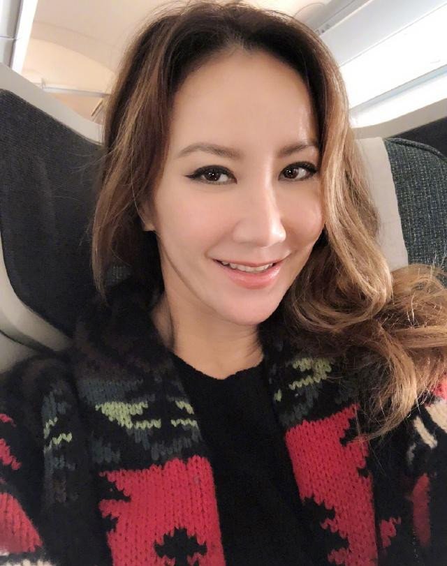 李玟是哪个国家的混血