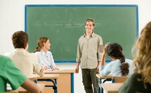 在线用英语怎么说？