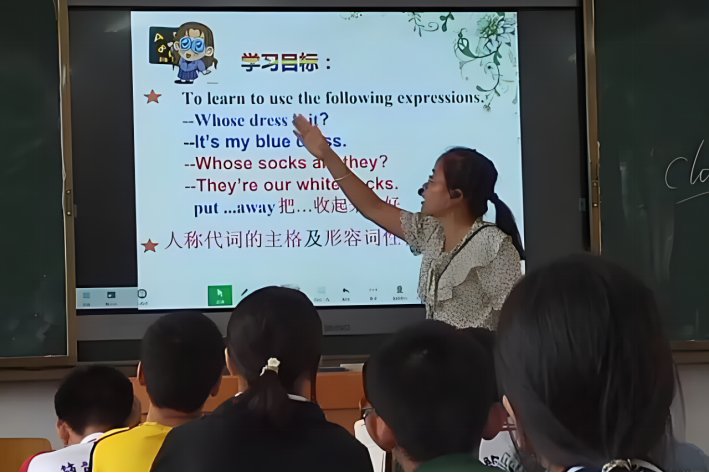 一般现在时动词用什么形式