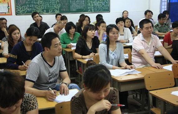 三年级学生手册家长寄语怎么写