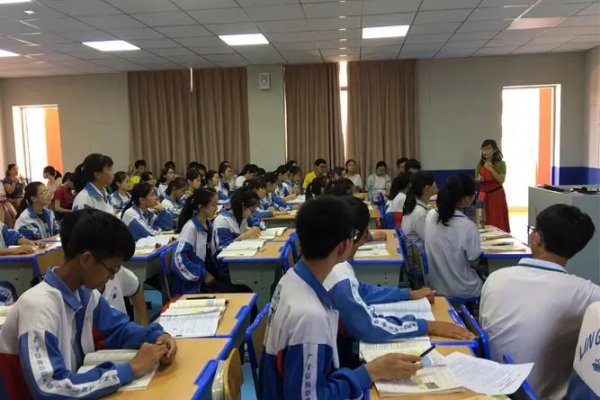 井然有序的意思解释