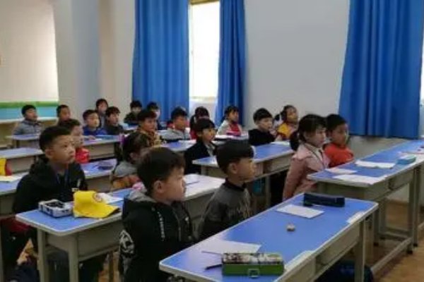 井然有序的意思解释