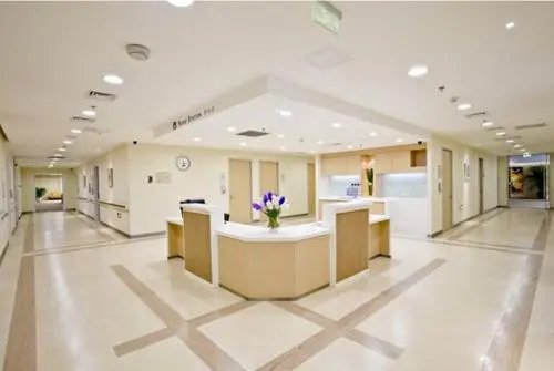 石家庄男子跨年夜住院被老婆气到闭眼，他老婆究竟如何招惹他了？