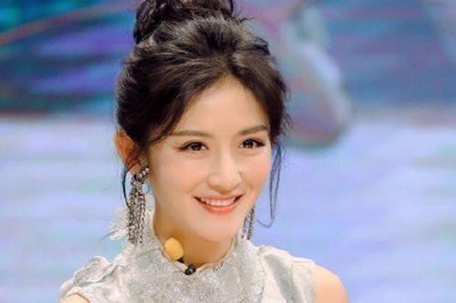 笑起来眼角出现奇怪大坑,你觉得谢娜的脸怎么啦?