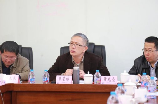 张荣桥是哪里人？