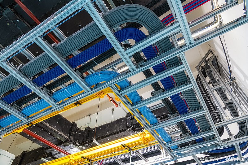 宁波一外包维修工偷剪电缆，碰到电信局局长，最终得到了什么处罚？