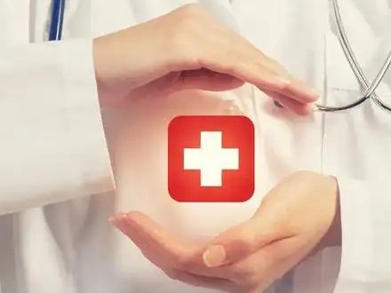 医护：现在是防医疗挤兑关键时刻，如何防范出现医疗挤兑的情况？