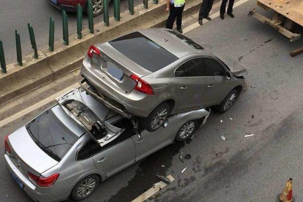 出事是什么意思