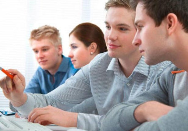 在线用英语怎么说？