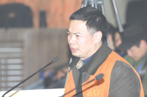 郑州天价理发店的老板是哪里人？