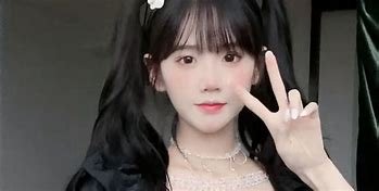 井川里予被爆疑似小三！在网上有哪些关于她的黑料？