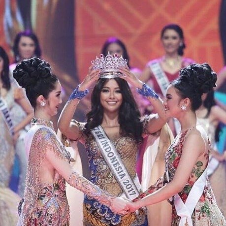 李玟是哪个国家的混血