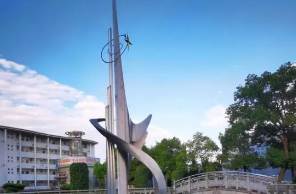 初二总分640有希望考湘潭市一中吗