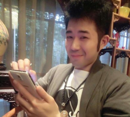 刘丰源官宣得女，刘丰源是谁？