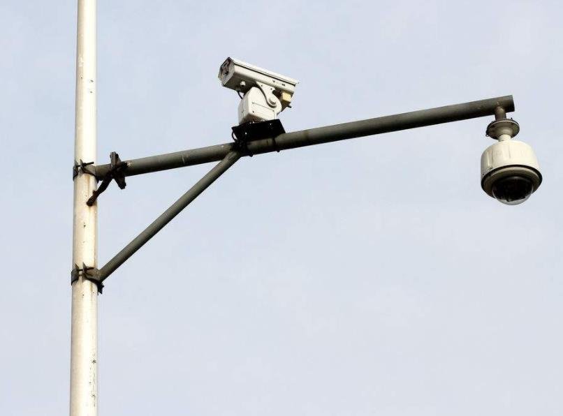 监控摄像机怎么选镜头？