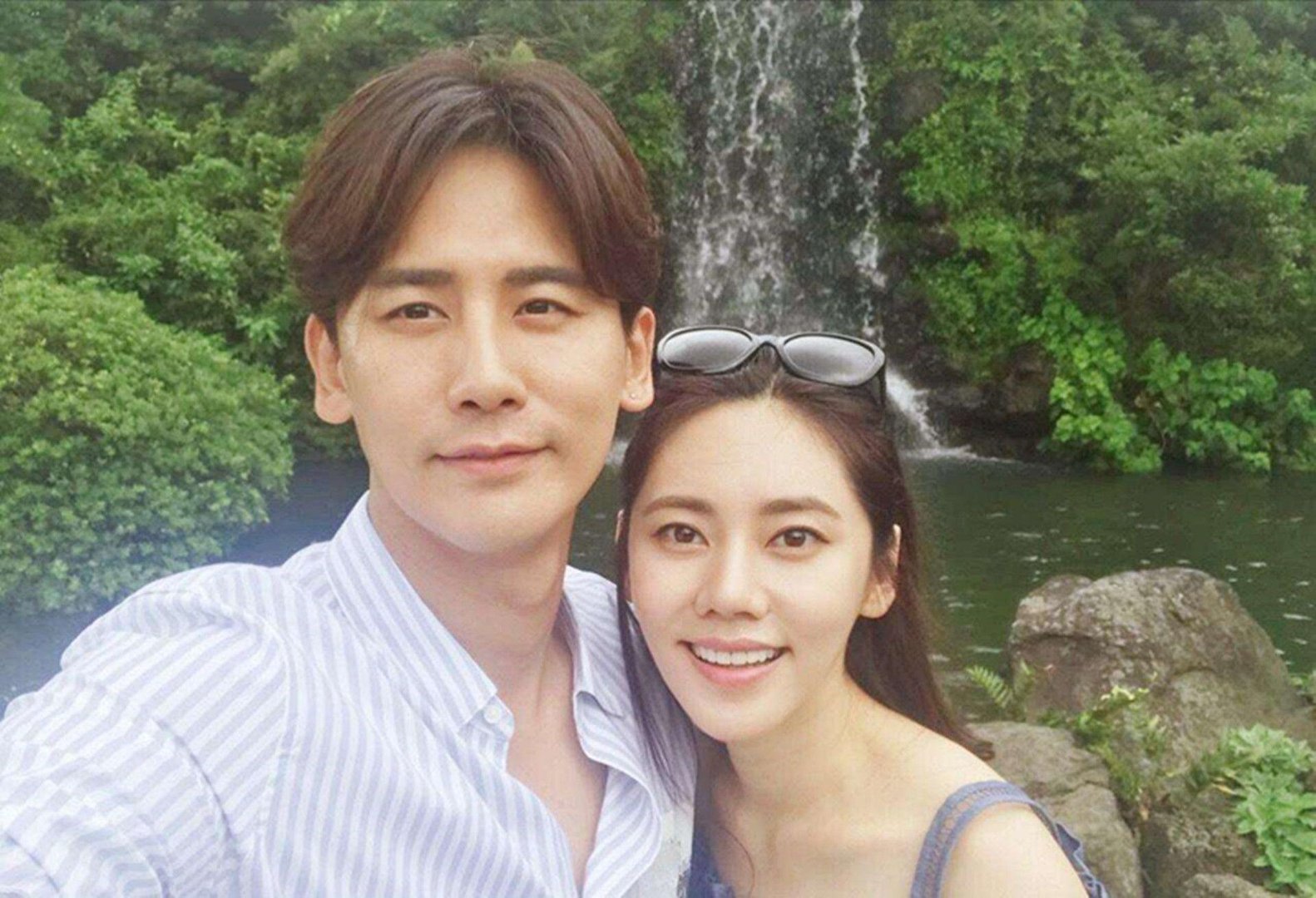 秋瓷炫和于晓光离婚了吗?