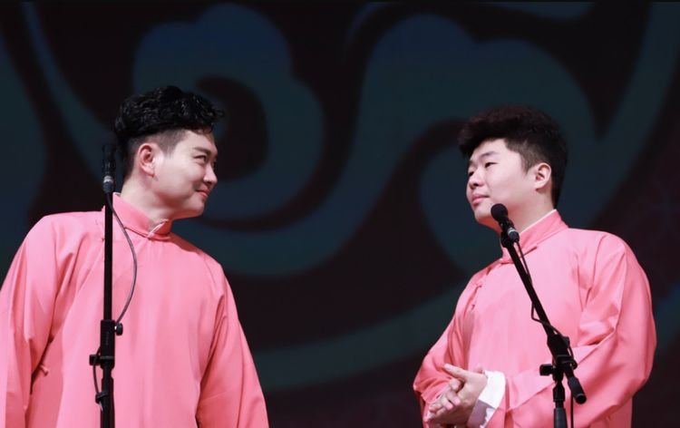 当红组合粉丝内讧，网传孟鹤堂与周九良闹矛盾，当事人对此有何回应？