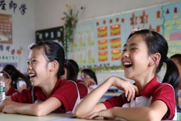 麻布依怎么死的