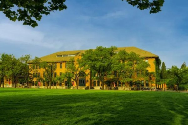 清华大学有奶茶店吗