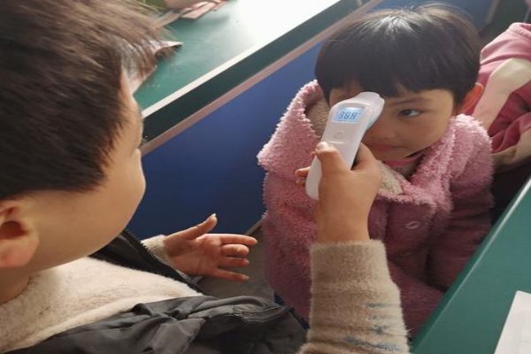 物体的温度可以用什么来测量