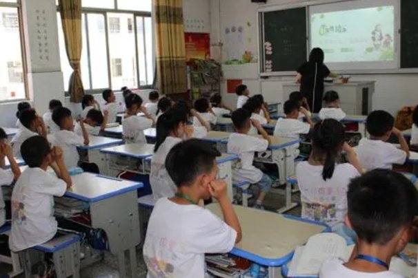 polo衫怎么读音中文