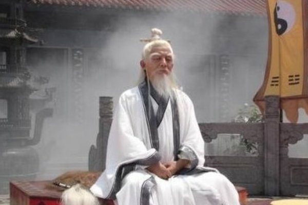 “一生骨肉最清高，早入学门姓名标，待看年将三十六，蓝衣脱去换红袍”具体是什么意思？？