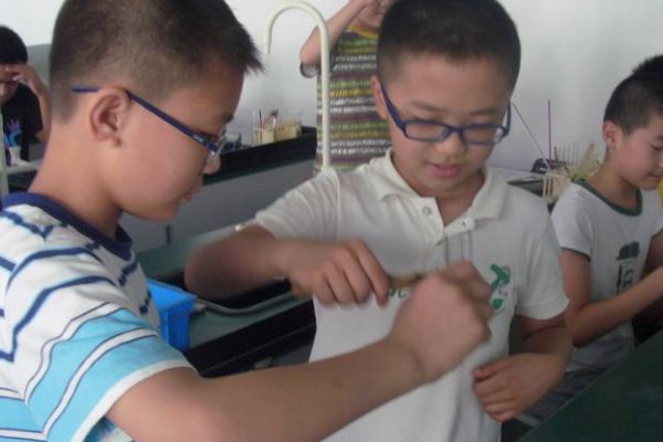 江苏省常州市少先队员提出的活动倡议是什么