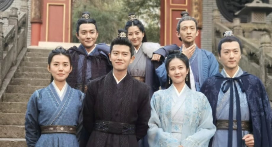 《一生一世》和《长安如故》哪个先播?