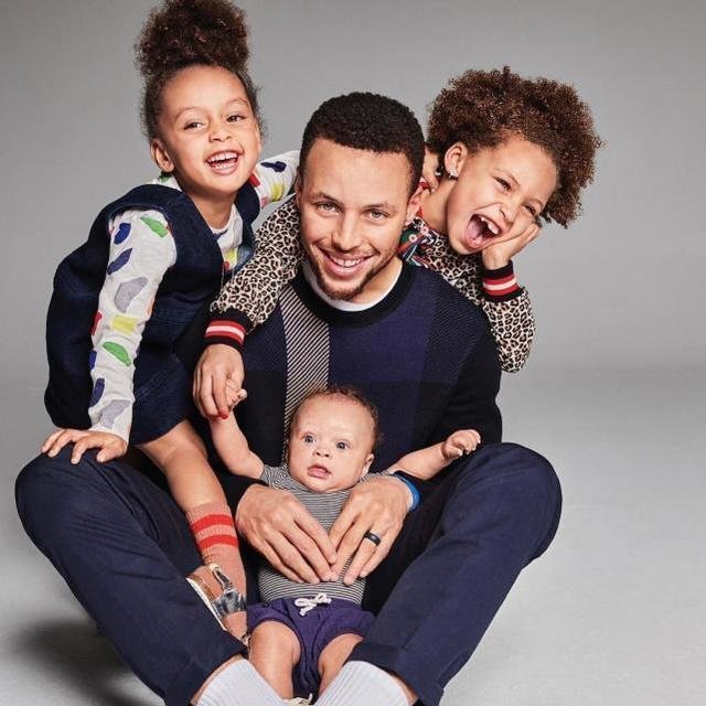 NBA明明有很多皮肤白的球员,为什么数据统计只有43名白人球员?