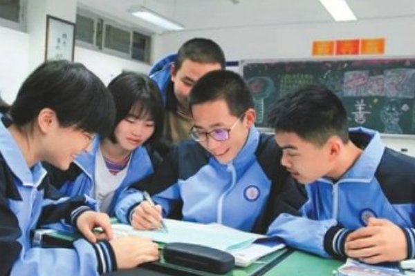 同学孤立你的表现